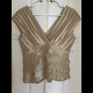 NWT! Gorgeous!  Tiered gold top